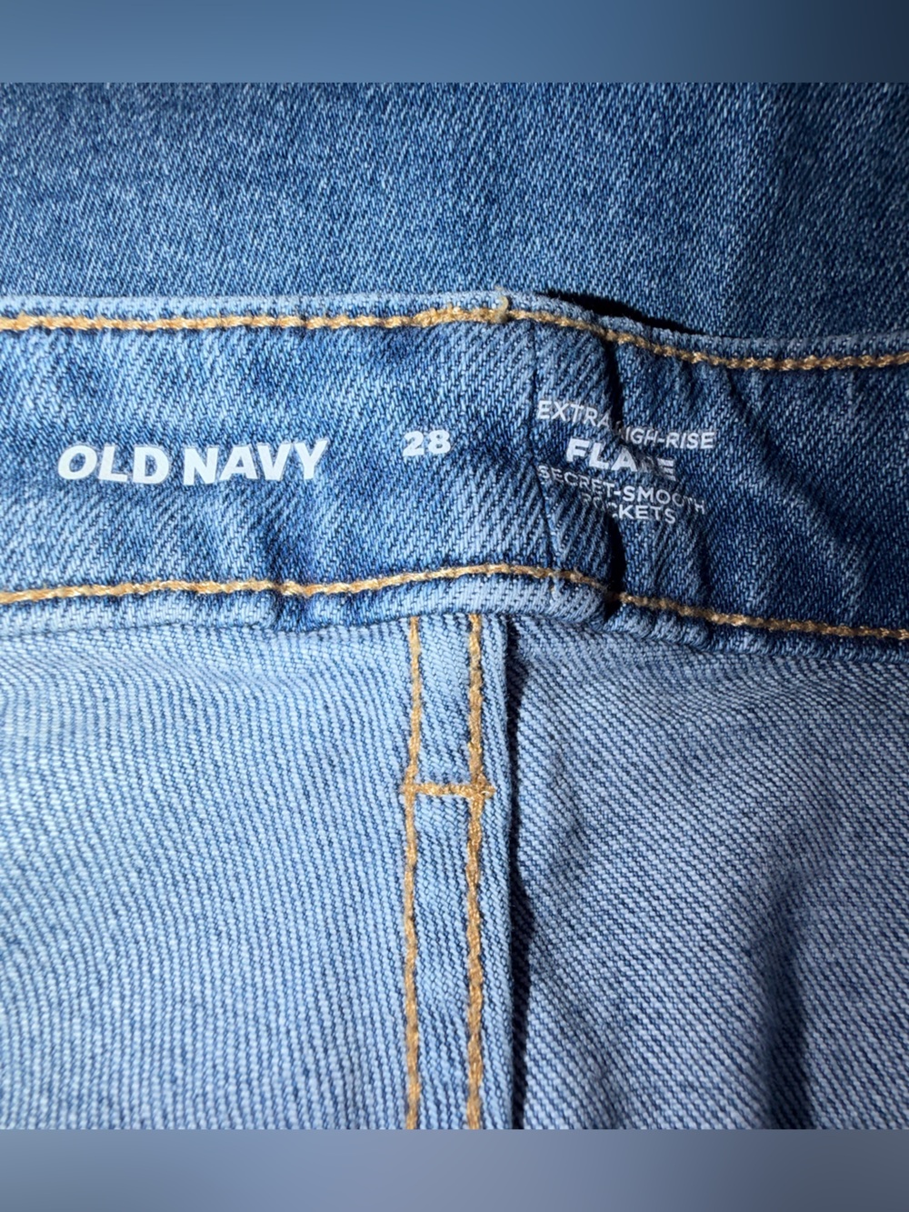 Old Navy Extra High-Rise Flare Jeans – Women’s Size 28 - Picture 2 of 2